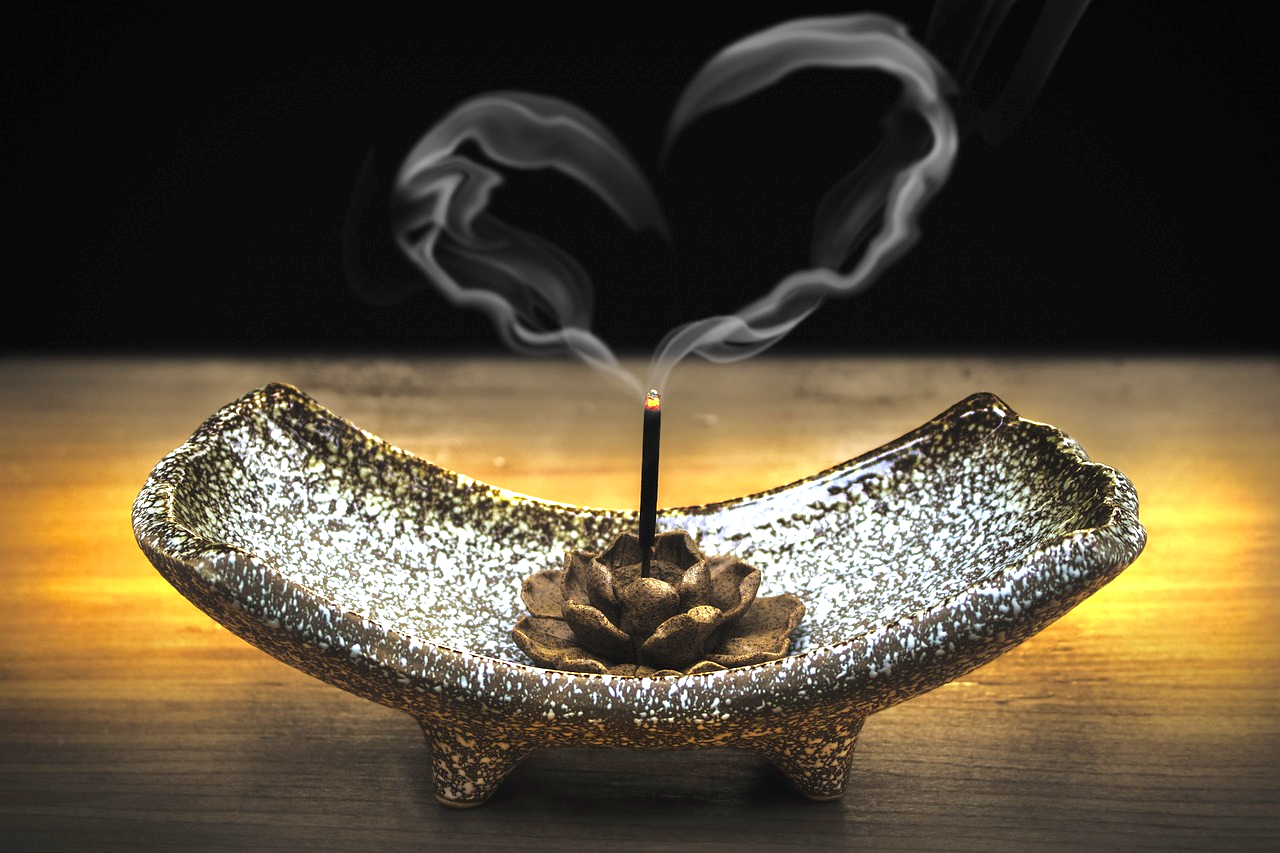 Incense, Burners & Bowls