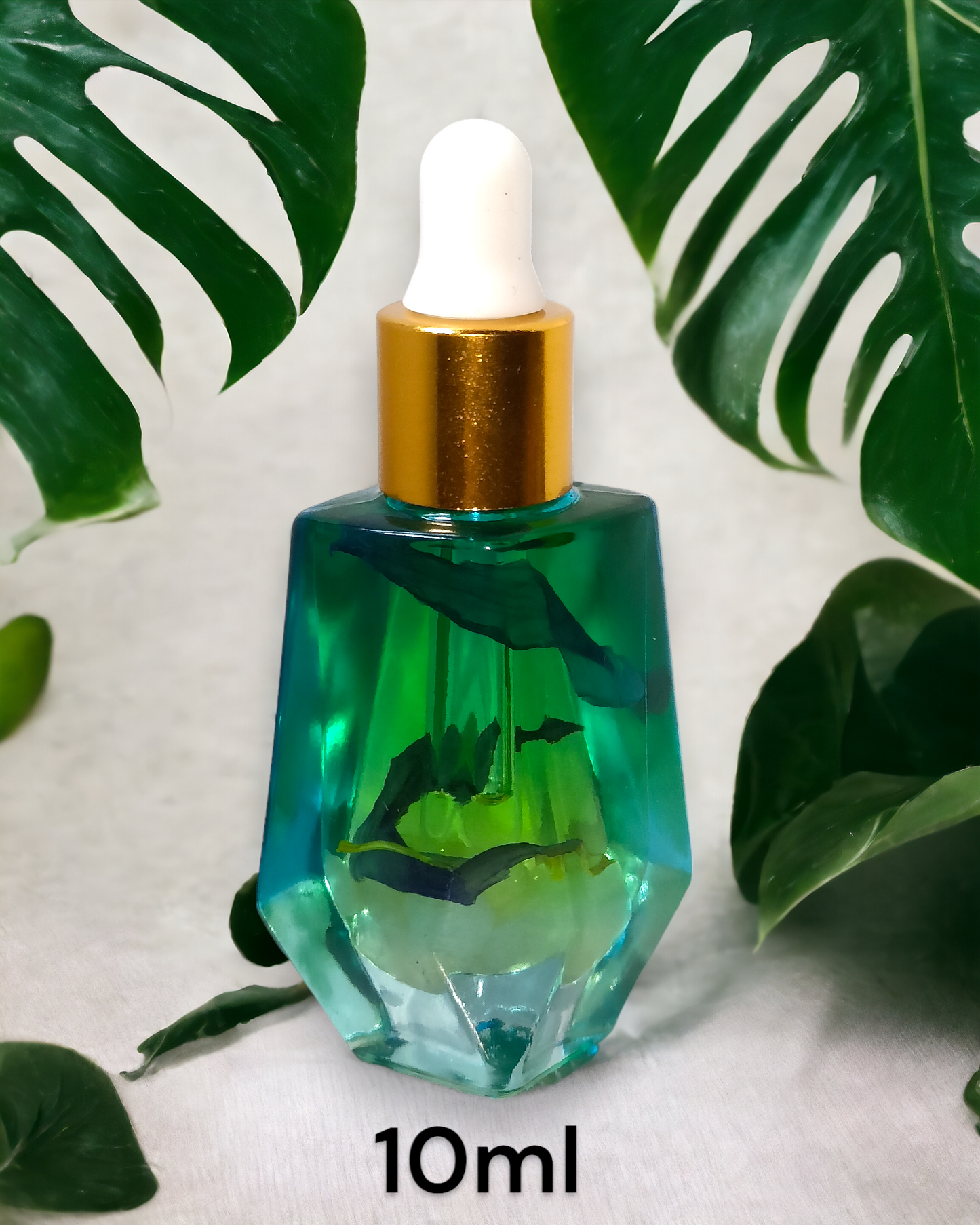 Hathor -  Blue Lotus Goddess Enchantment Oil 10ml